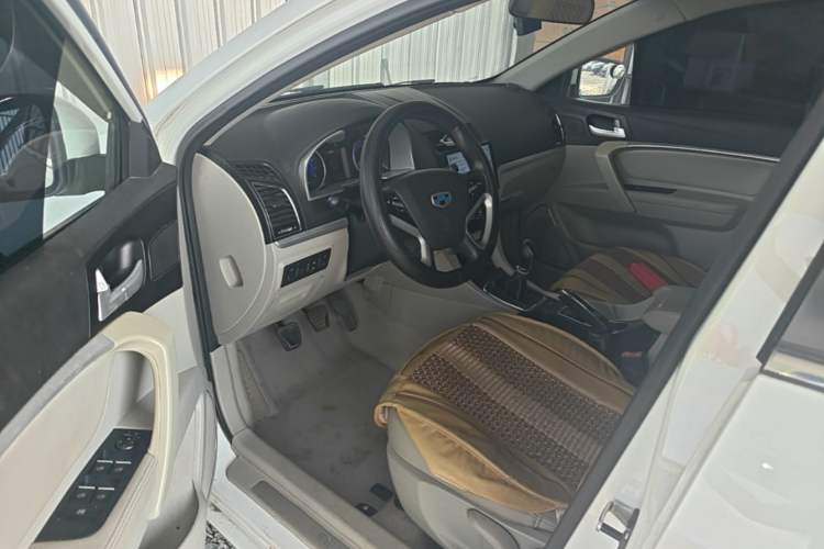 Used Geely Auto Emgrand 2014 Sedan 1.5L Manual Elite Model Driver Seat