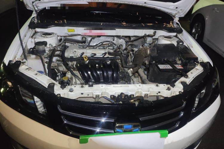 Used Geely Auto Emgrand 2014 Sedan 1.5L Manual Fashion Edition Engine Bay