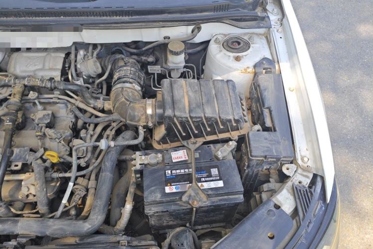 Used Geely Auto Emgrand 2014 Sedan 1.3T Manual Elite Model Engine Bay Left