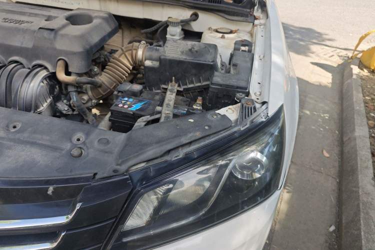 Used Geely Auto Emgrand 2014 Sedan 1.5L Manual Elite Model Engine Bay Left