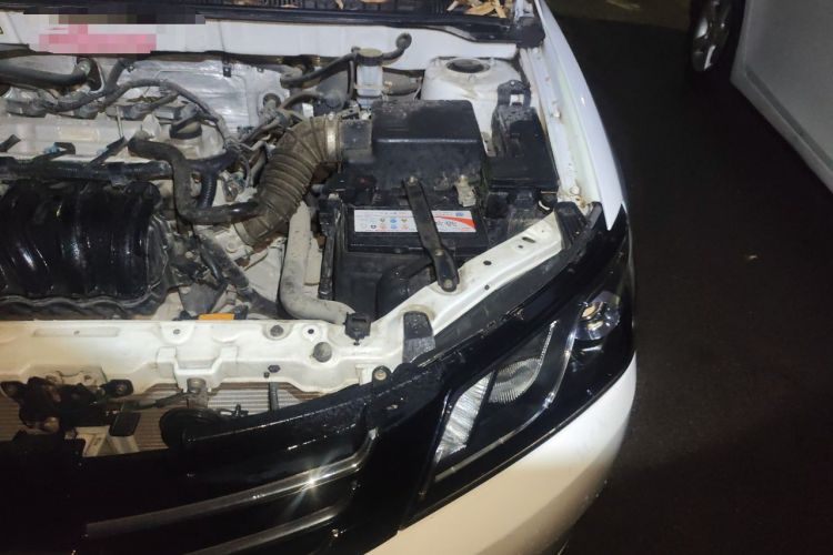 Used Geely Auto Emgrand 2014 Sedan 1.5L Manual Fashion Edition Engine Bay Left