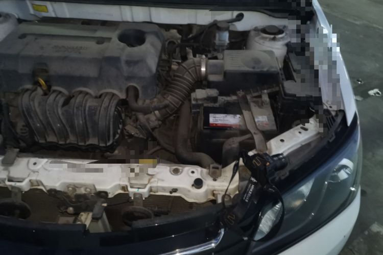 Used Geely Auto Emgrand 2014 Sedan 1.5L Manual Fashion Edition Engine Bay Left