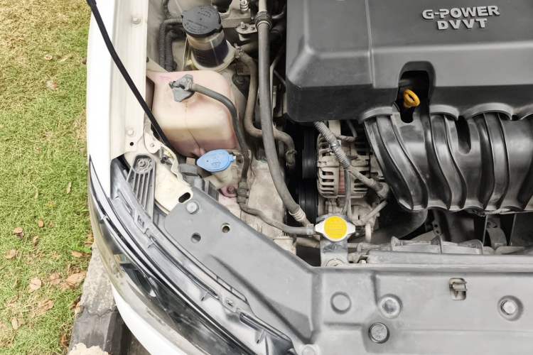 Used Geely Auto Emgrand 2014 Sedan 1.5L Manual Elite Model Engine Bay Right