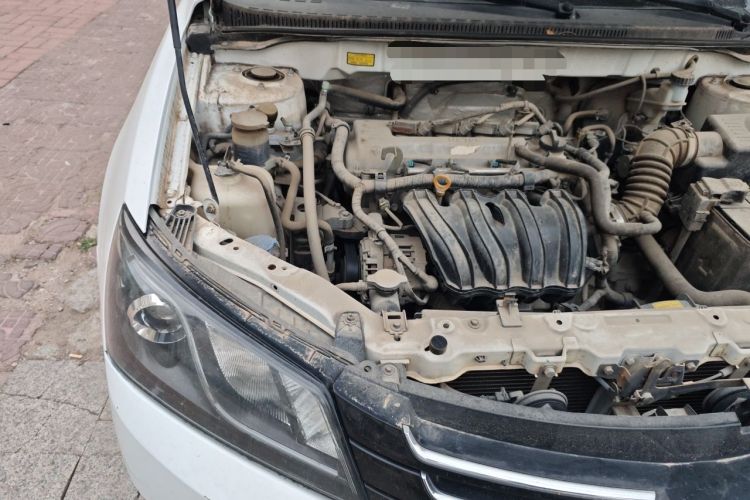 Used Geely Auto Emgrand 2014 Hatchback 1.5L Manual Fashion Edition Engine Bay Right
