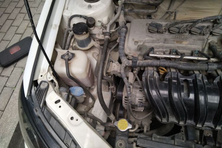 Used Geely Auto Emgrand 2014 Sedan 1.5L Manual Fashion Edition Engine Bay Right