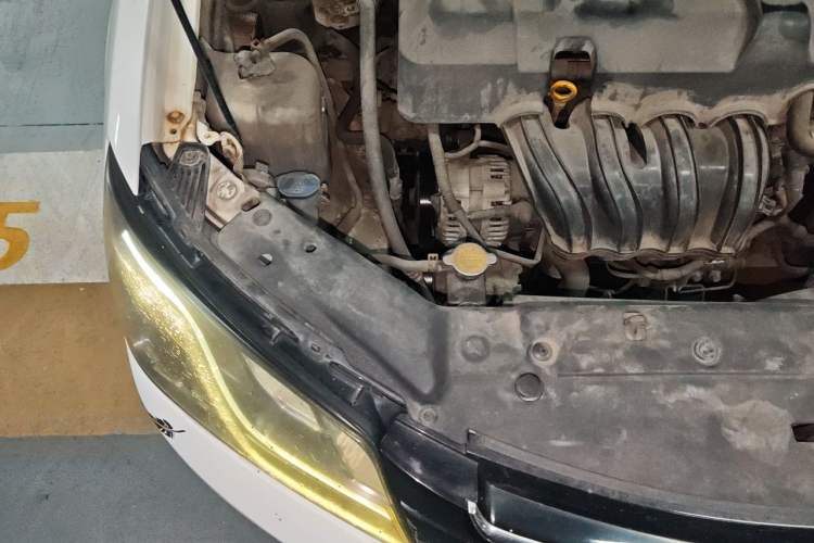 Used Geely Auto Emgrand 2014 Sedan 1.5L Manual Elite Model Engine Bay Right