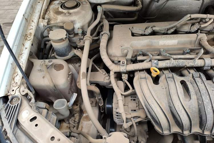 Used Geely Auto Emgrand 2014 Sedan 1.5L Manual Fashion Edition Engine Bay Right