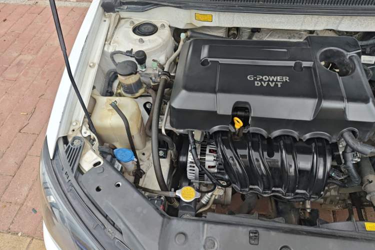 Used Geely Auto Emgrand 2014 Sedan 1.5L CVT Elite Model Engine Bay Right