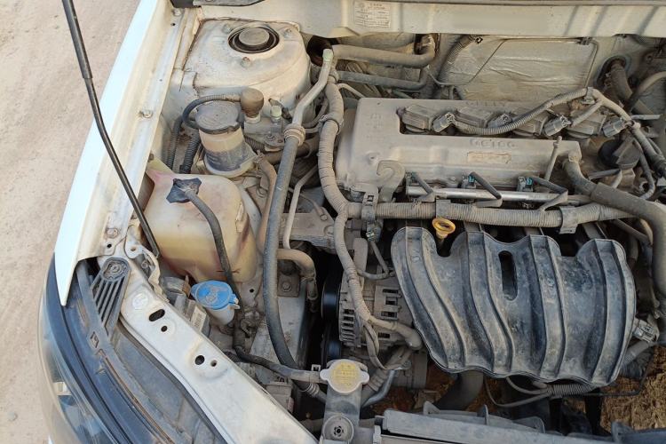Used Geely Auto Emgrand 2014 Sedan 1.5L Manual Fashion Edition Engine Bay Right