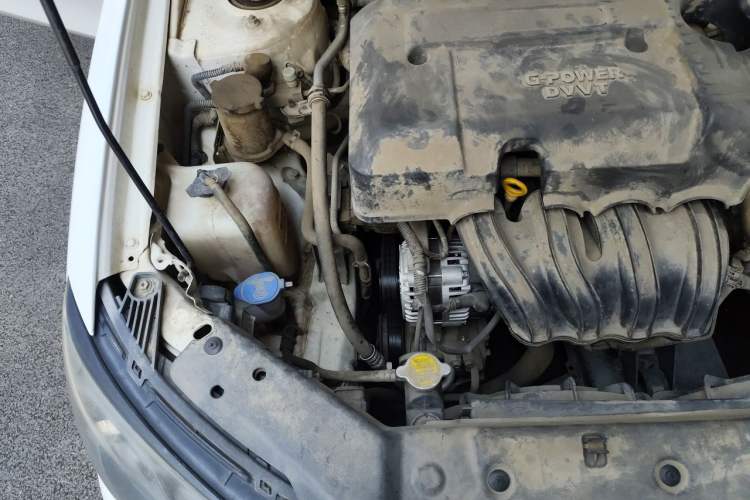 Used Geely Auto Emgrand 2014 Sedan 1.5L Manual Elite Model Engine Bay Right