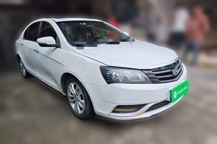 Used Geely Auto Emgrand 2014 Sedan 1.3T CVT Prestige Model Front Right 45 Deg