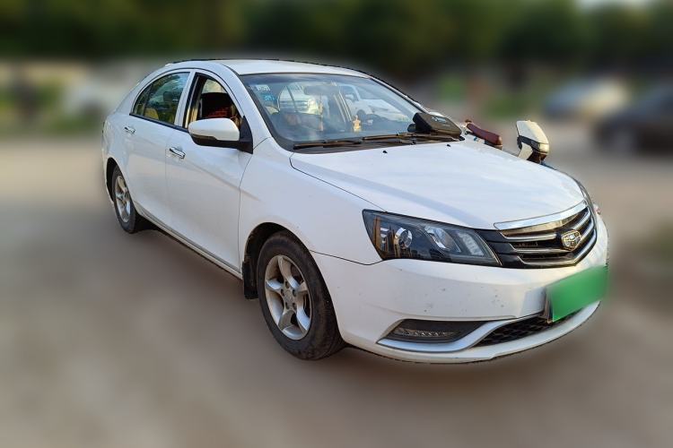 Used Geely Auto Emgrand 2014 Sedan 1.5L Manual Fashion Edition Front Right 45 Deg