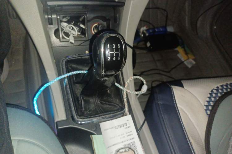Used Geely Auto Emgrand 2014 Sedan 1.5L Manual Fashion Edition Gear Lever