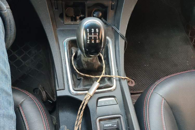 Used Geely Auto Emgrand 2014 Hatchback 1.5L Manual Elite Model Gear Lever