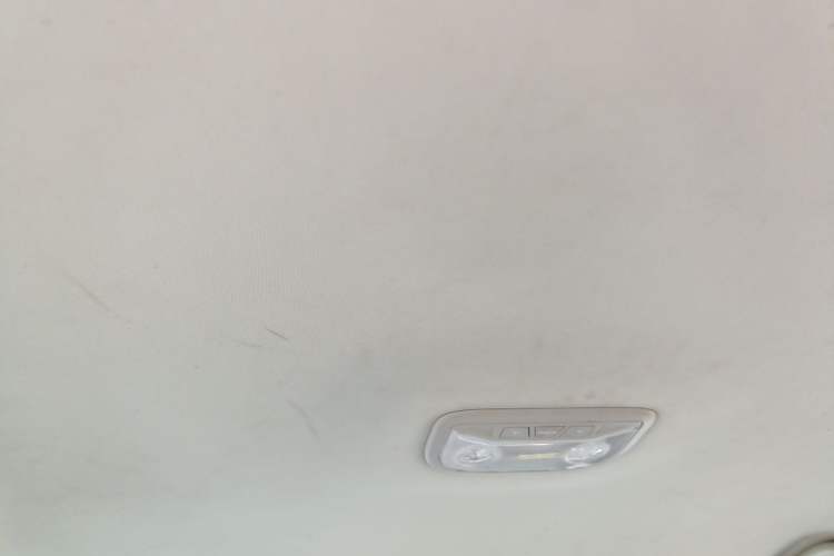 Used Geely Auto Emgrand 2014 Hatchback 1.5L Manual Fashion Edition Headliner