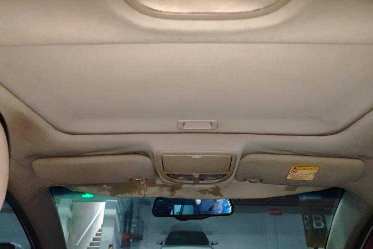 Used Geely Auto Emgrand 2014 Sedan 1.5L Manual Elite Model Headliner