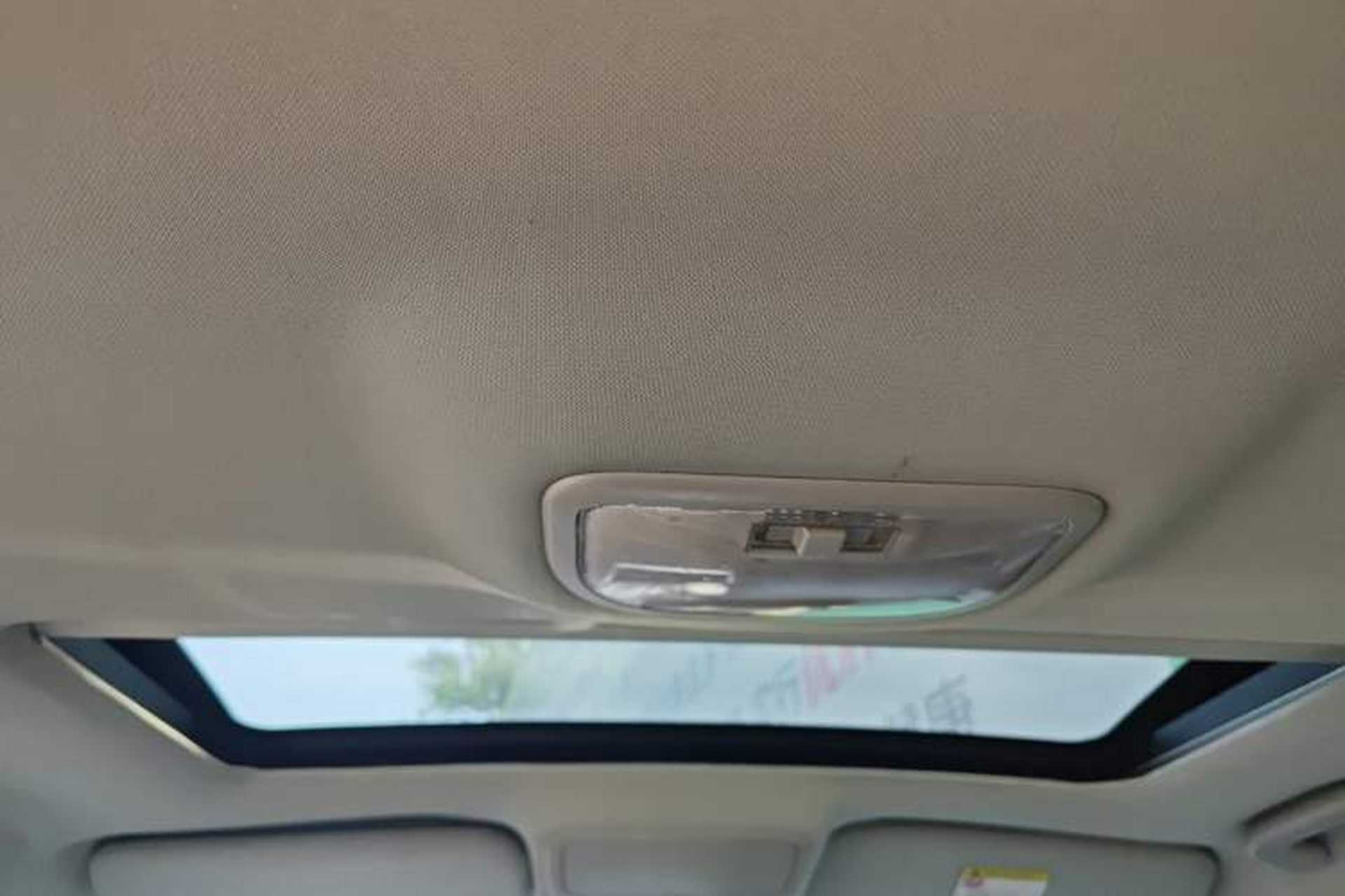 Used Geely Auto Emgrand 2014 Sedan 1.5L Manual Elite Model Headliner