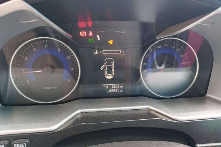 Used Geely Auto Emgrand 2014 Hatchback 1.5L Manual Fashion Edition Instrument Cluster