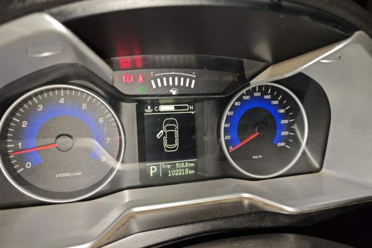 Used Geely Auto Emgrand 2014 Sedan 1.5L CVT Elite Model Instrument Cluster