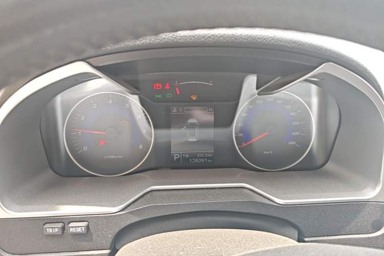 Used Geely Auto Emgrand 2014 Sedan 1.5L CVT Elite Model Instrument Cluster