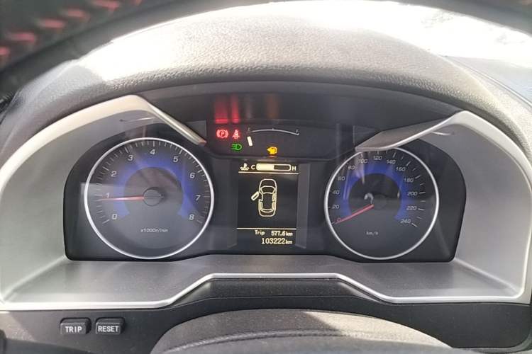 Used Geely Auto Emgrand 2014 Hatchback 1.5L Manual Elite Model Instrument Cluster