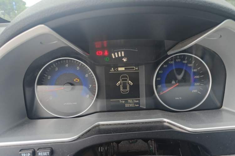 Used Geely Auto Emgrand 2014 Sedan 1.5L Manual Elite Model Instrument Cluster