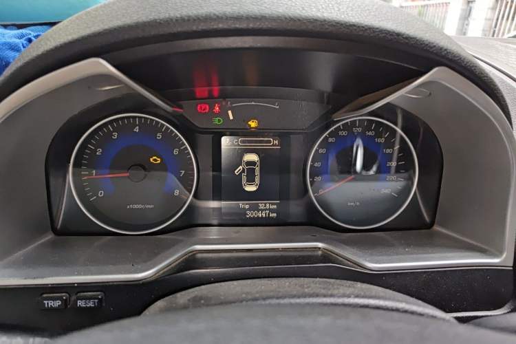 Used Geely Auto Emgrand 2014 Sedan 1.5L Manual Elite Model Instrument Cluster
