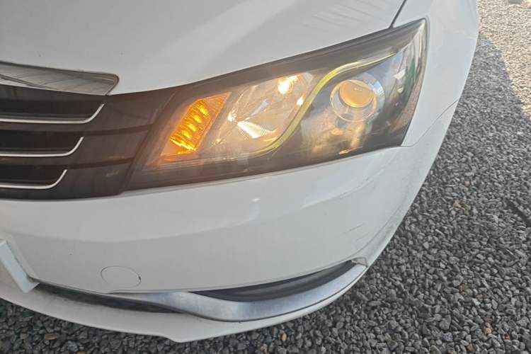 Used Geely Auto Emgrand 2014 Sedan 1.5L Manual Elite Model Left Front Headlight
