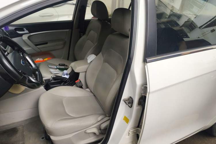 Used Geely Auto Emgrand 2014 Sedan 1.5L CVT Elite Model Left Front Seat