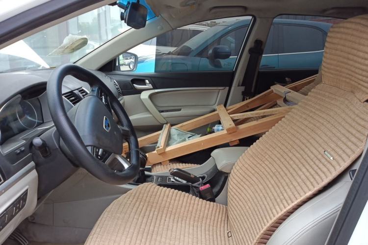 Used Geely Auto Emgrand 2014 Sedan 1.3T Manual Elite Model Left Front Seat