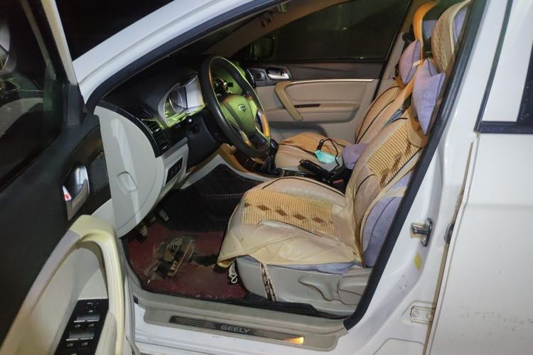 Used Geely Auto Emgrand 2014 Sedan 1.5L Manual Fashion Edition Left Front Seat