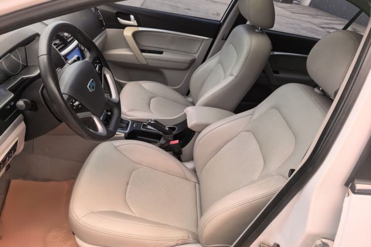 Used Geely Auto Emgrand 2014 Sedan 1.5L CVT Elite Model Left Front Seat