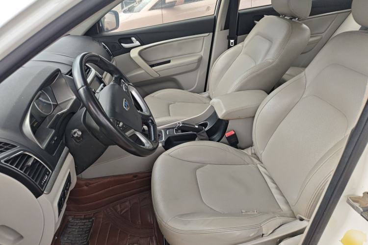 Used Geely Auto Emgrand 2014 Sedan 1.5L CVT Elite Model Left Front Seat