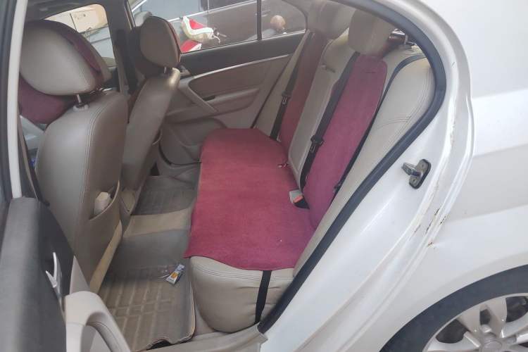 Used Geely Auto Emgrand 2014 Sedan 1.5L Manual Elite Model Left Rear Seat