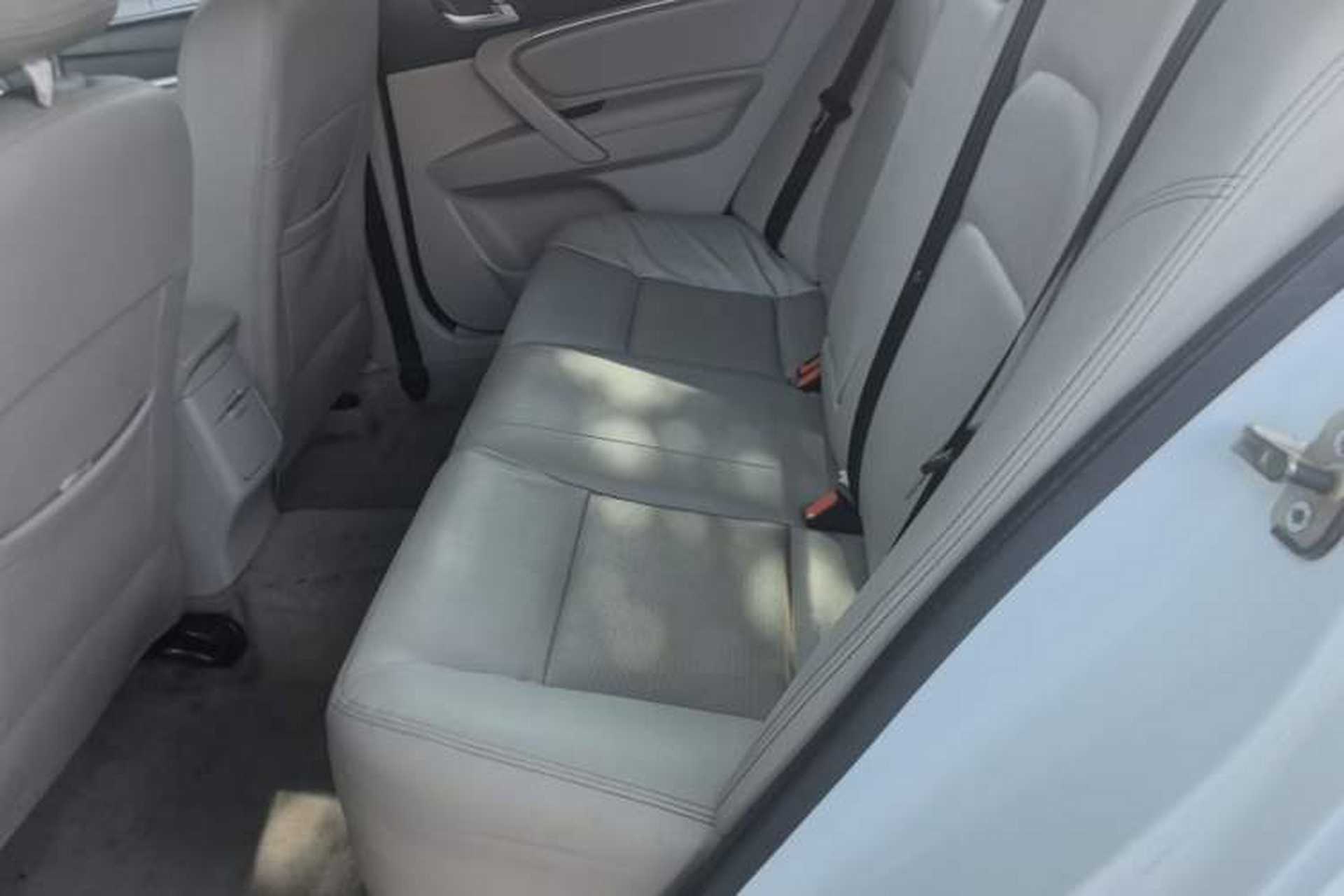 Used Geely Auto Emgrand 2014 Sedan 1.5L Manual Elite Model Left Rear Seat