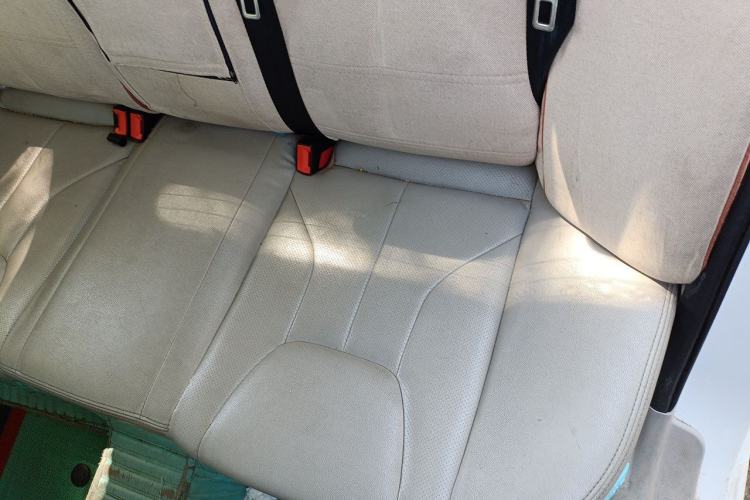 Used Geely Auto Emgrand 2014 Hatchback 1.5L Manual Fashion Edition Left Rear Seat