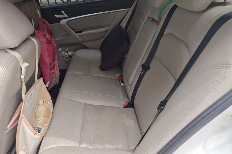 Used Geely Auto Emgrand 2014 Sedan 1.3T CVT Prestige Model Left Rear Seat