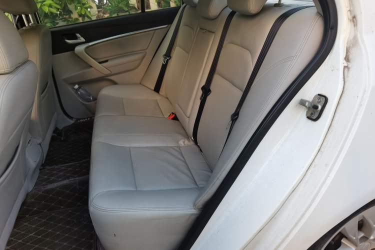 Used Geely Auto Emgrand 2014 Sedan 1.5L Manual Elite Model Left Rear Seat