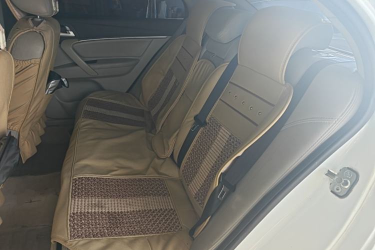 Used Geely Auto Emgrand 2014 Sedan 1.5L Manual Elite Model Left Rear Seat