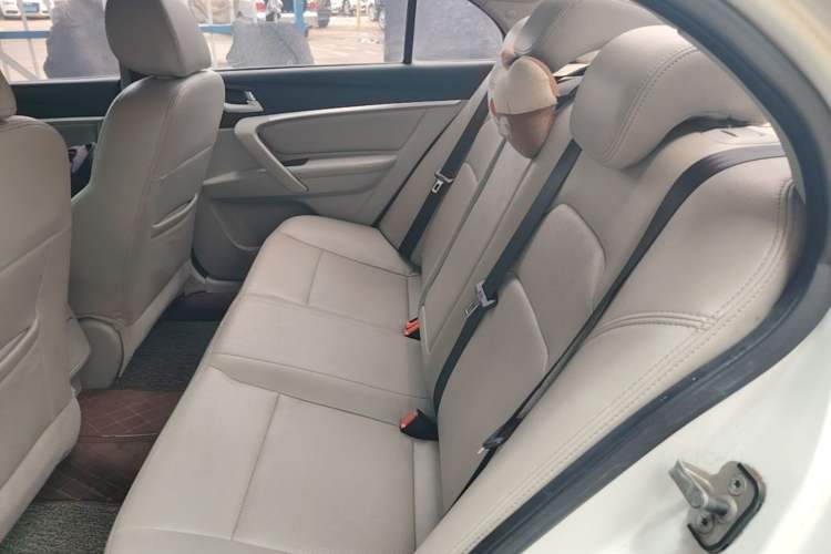 Used Geely Auto Emgrand 2014 Sedan 1.5L Manual Elite Model Left Rear Seat