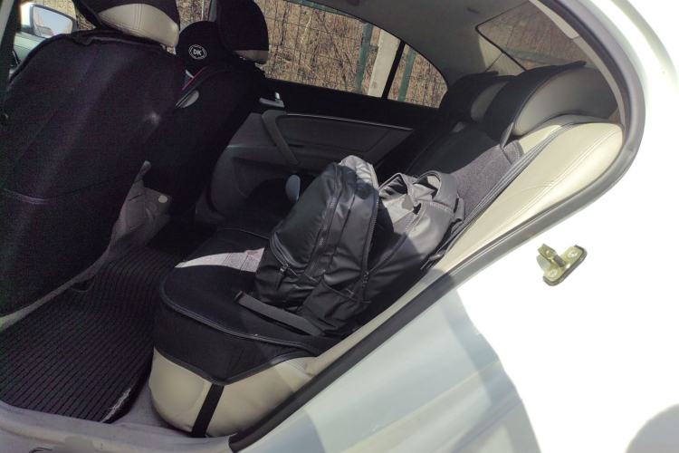 Used Geely Auto Emgrand 2014 Sedan 1.5L Manual Elite Model Left Rear Seat
