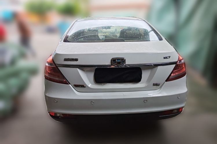 Used Geely Auto Emgrand 2014 Sedan 1.3T CVT Prestige Model Rear