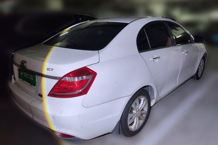 Used Geely Auto Emgrand 2014 Sedan 1.3T CVT Elite Model Rear Right 45 Deg