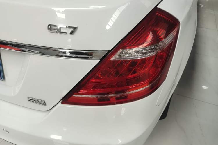 Used Geely Auto Emgrand 2014 Sedan 1.5L Manual Elite Model Right Rear Taillight