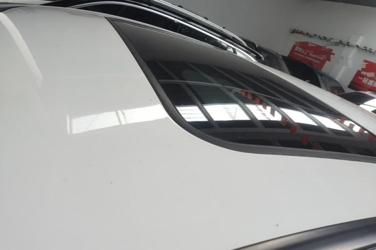 Used Geely Auto Emgrand 2014 Sedan 1.5L Manual Elite Model Roof