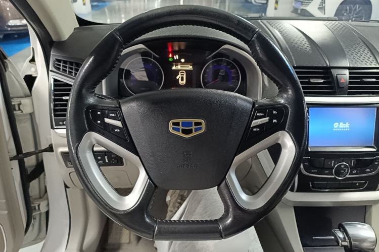 Used Geely Auto Emgrand 2014 Sedan 1.5L CVT Elite Model Steering Wheel