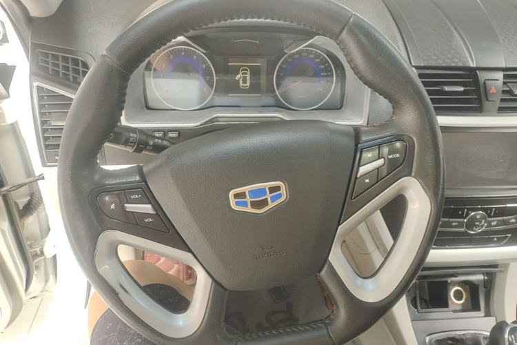 Used Geely Auto Emgrand 2014 Sedan 1.5L Manual Elite Model Steering Wheel