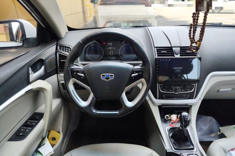 Used Geely Auto Emgrand 2014 Sedan 1.5L Manual Elite Model Steering Wheel