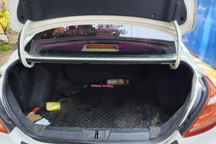 Used Geely Auto Emgrand 2014 Sedan 1.5L Manual Elite Model Trunk