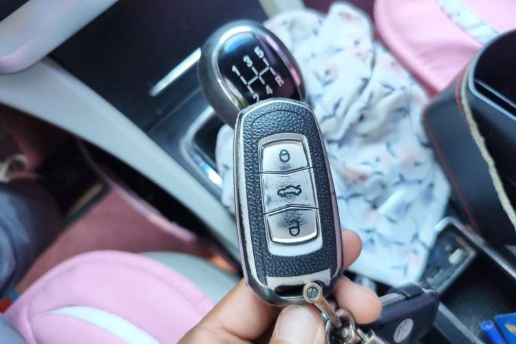 Used Geely Auto Emgrand 2014 Sedan 1.5L Manual Elite Model Vehicle Key